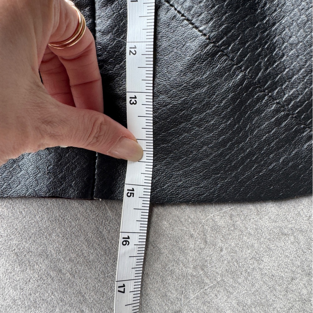 Real Leather Vintage High Waist Mini Skirt - Picture 4 of 7